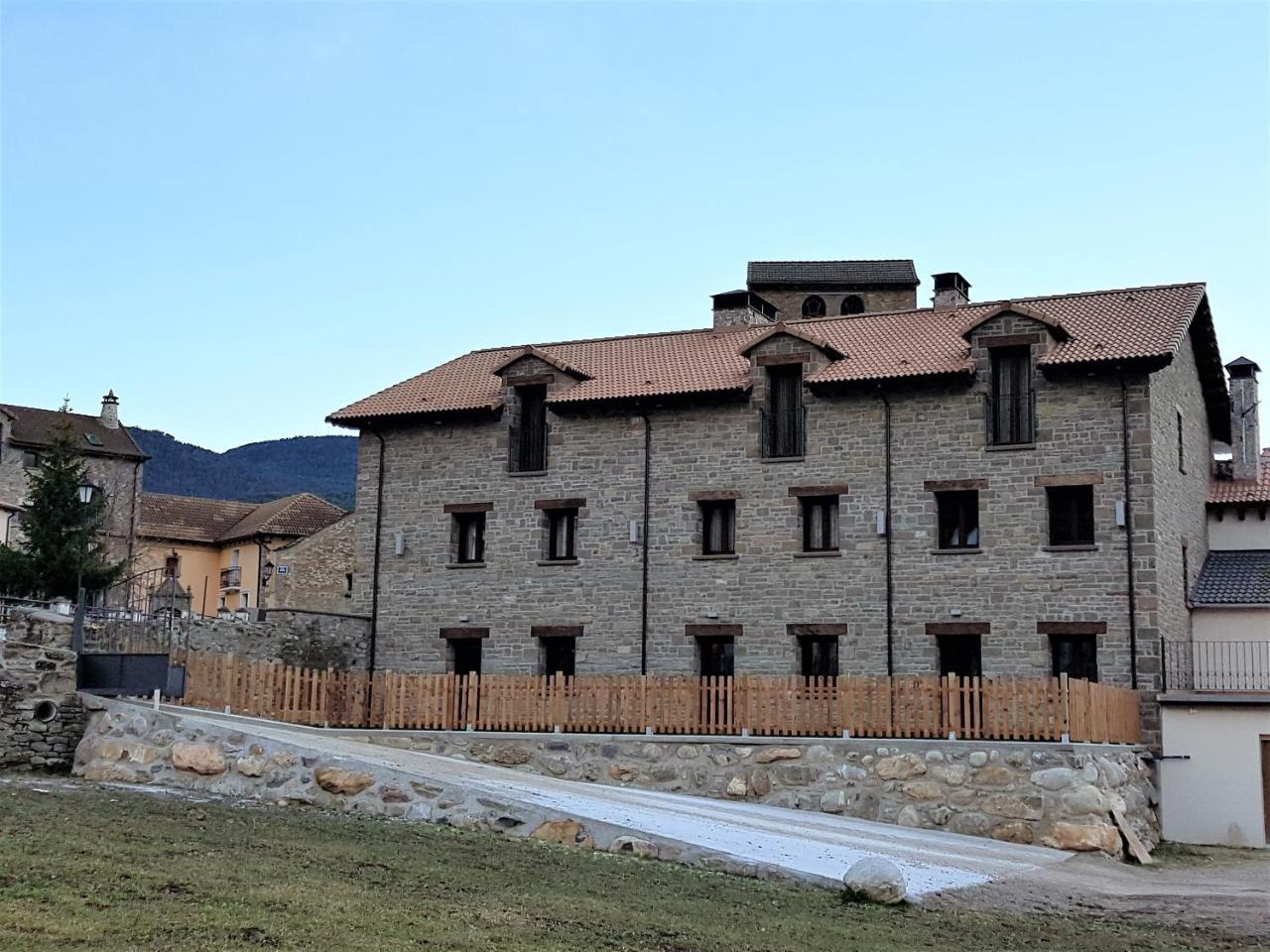 Penzion Casa Perez Yebra de Basa Exteriér fotografie